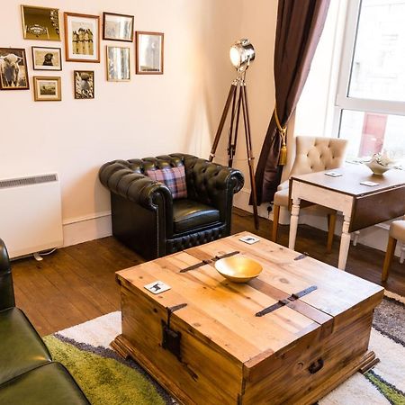 Stylish 2 Bedroom, City Centre Apartment Aberdeen Eksteriør bilde